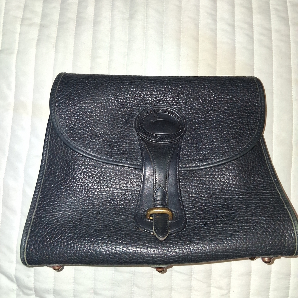 Black Leather Shoulder Bag - Picture 2 of 8